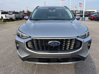 Used 2024 Ford Escape Platinum video 2