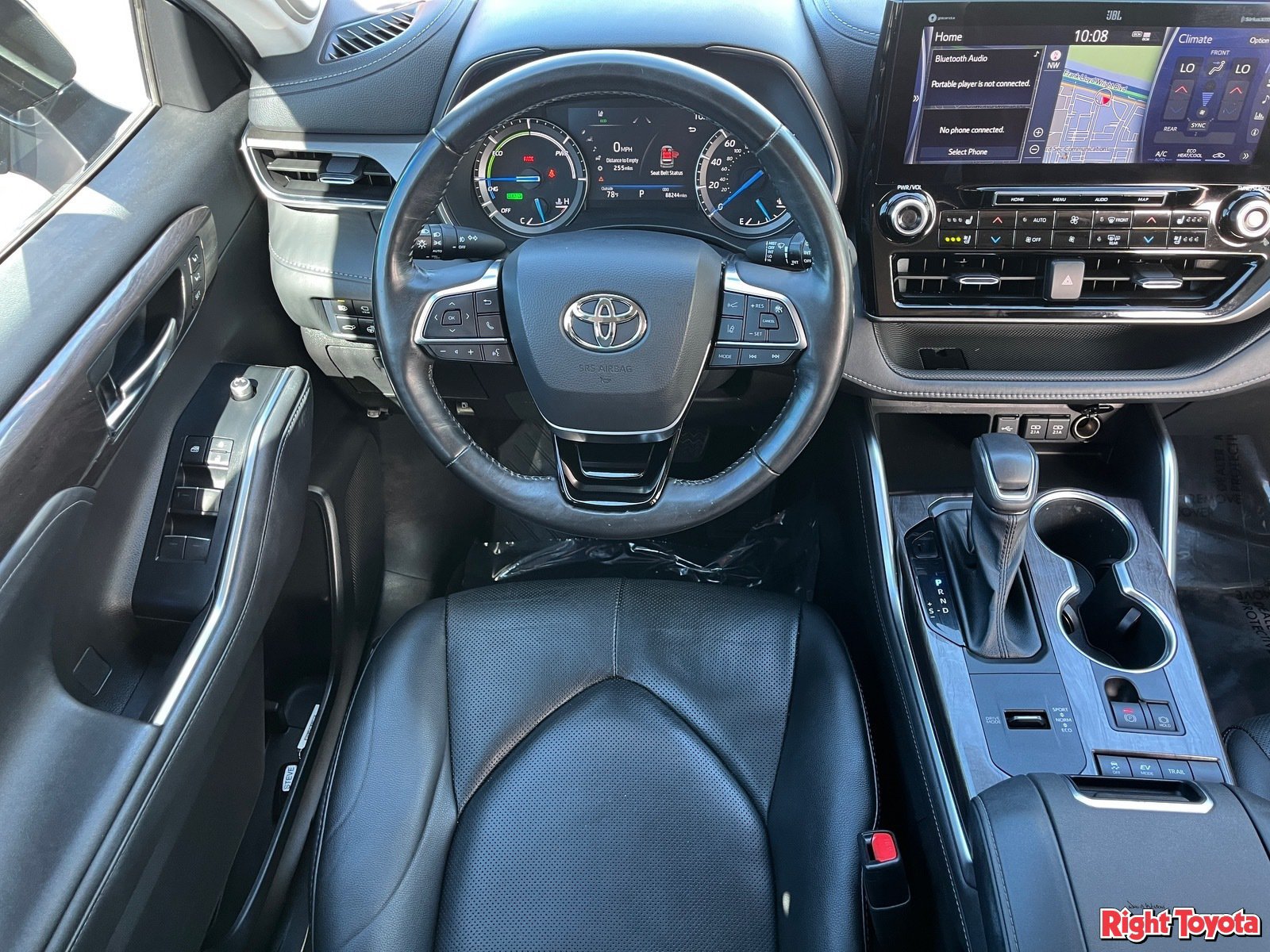 Certified 2021 Toyota Highlander Limited AWD/4WD image 17