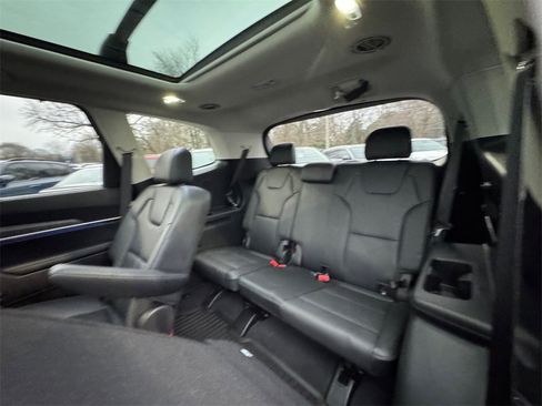 Certified 2024 Kia Telluride SX w/ Towing Package image 13