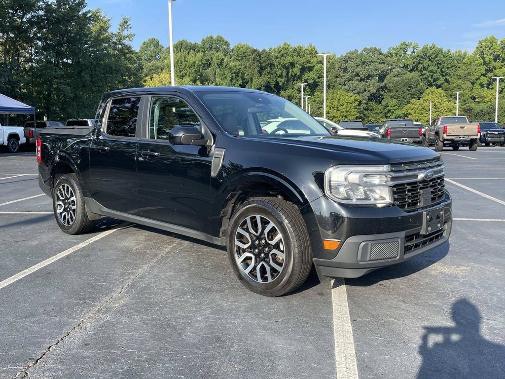 Used 2022 Ford Maverick Lariat w/ Lariat Luxury Package AWD/4WD image 16