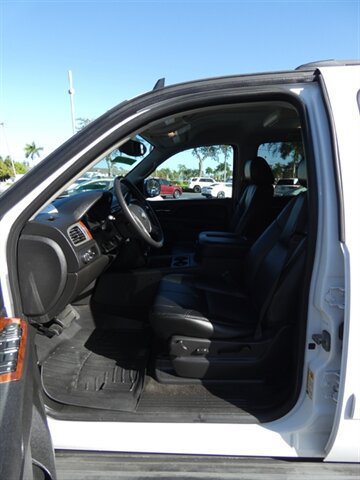 Used 2013 Chevrolet Suburban LT w/ All-Star Edition RWD image 39