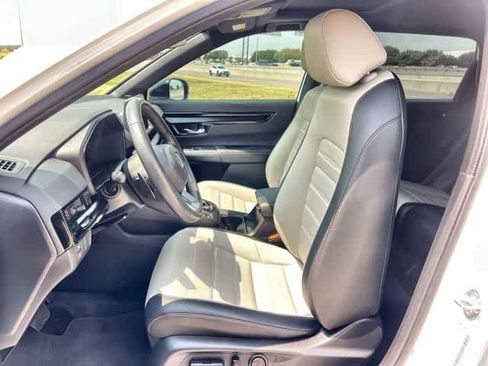 Used 2024 Honda CR-V Sport Touring image 11