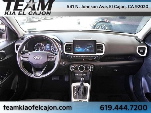 Used 2022 Hyundai Venue Limited w/ Cargo Package FWD image 18