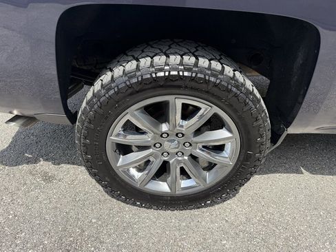 Used 2018 Chevrolet Silverado 1500 LTZ Z71 w/ Centennial Edition AWD/4WD image 11