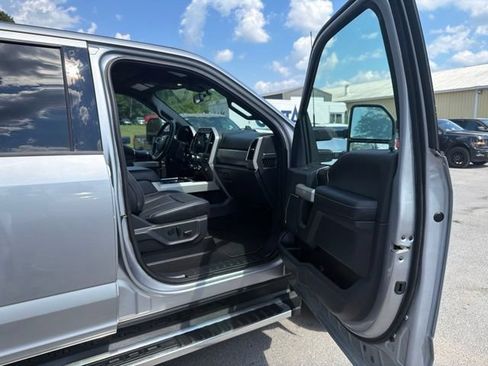 Used 2022 Ford F350 Lariat w/ Lariat Ultimate Package AWD/4WD image 28