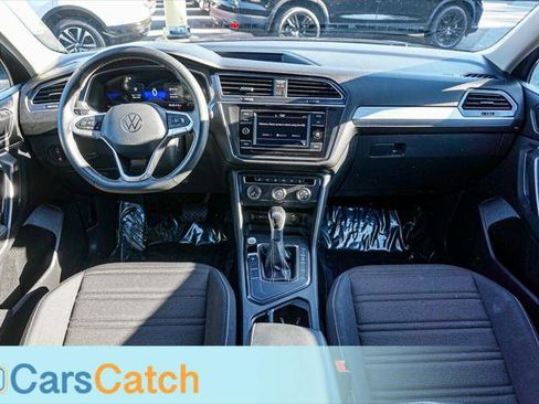 Used 2024 Volkswagen Tiguan S image 25