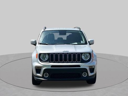 Used 2020 Jeep Renegade Latitude FWD image 7