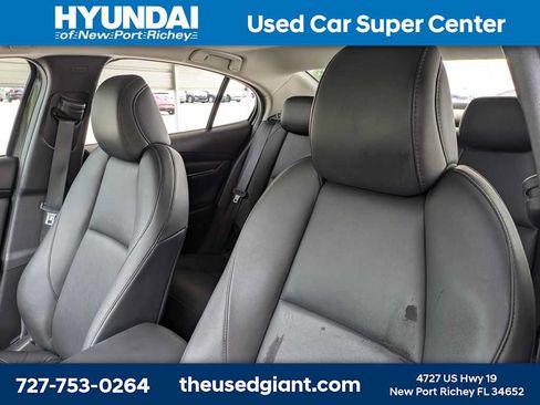 Used 2021 MAZDA MAZDA3 s FWD image 7