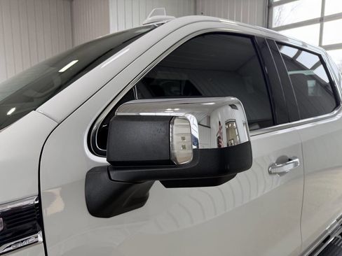 Used 2022 GMC Sierra 1500 Denali image 6