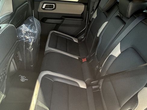 New 2025 Ford Bronco Big Bend w/ Black Diamond Package image 9