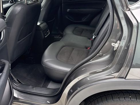 Used 2018 MAZDA CX-5 Touring w/ Preferred Equipment Package image 12