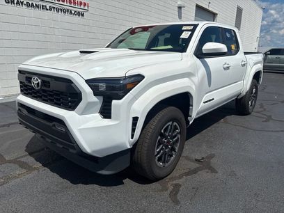 Used 2025 Toyota Tacoma TRD Sport