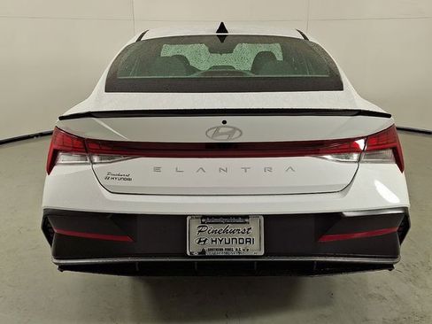 New 2026 Hyundai Elantra SEL Sport image 5
