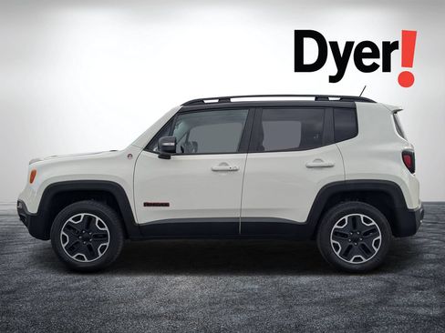 Used 2017 Jeep Renegade Trailhawk w/ Safety & Security Group AWD/4WD image 7