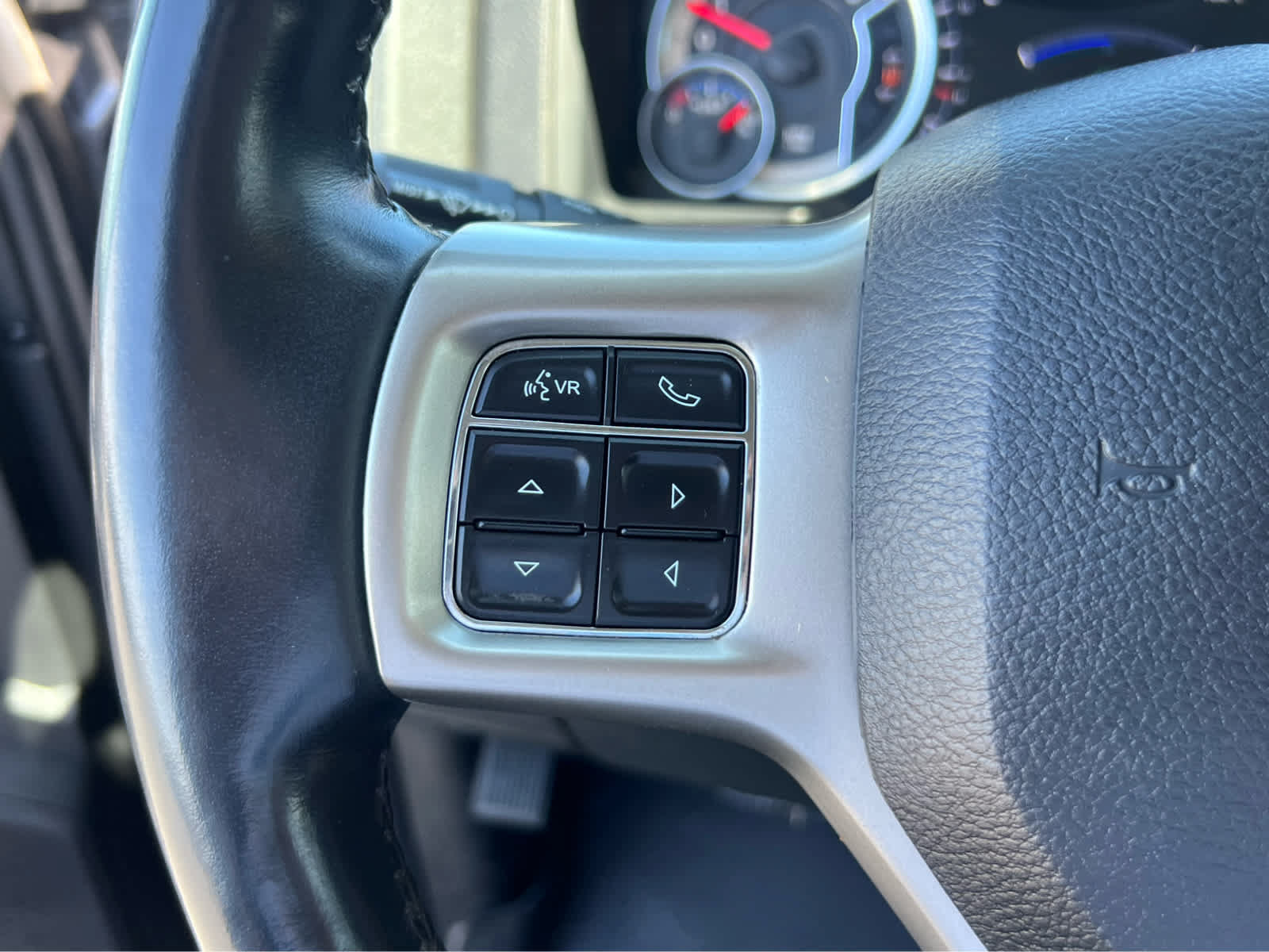 Used 2017 RAM 3500 Laramie w/ Sport Appearance Group AWD/4WD image 34