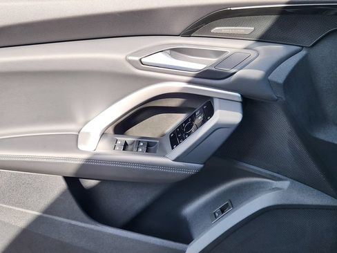 Certified 2025 Audi Q5 Premium Plus AWD/4WD image 28