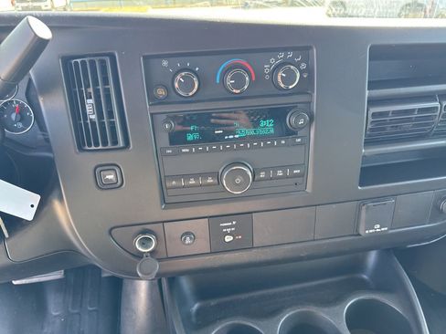 Used 2024 Chevrolet Express 2500 w/ Driver Convenience Package image 22