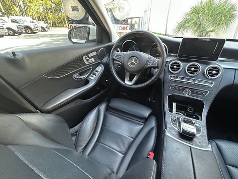 Used 2016 Mercedes-Benz C 300 Sedan image 9