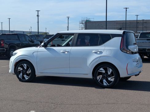 Used 2023 Kia Soul GT-Line image 4