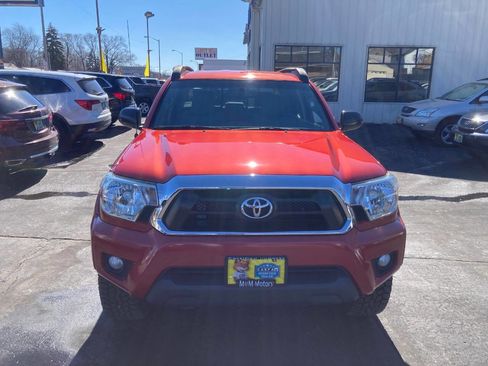 Used 2013 Toyota Tacoma 4x4 Double Cab w/ TRD Off-Road Pkg image 3