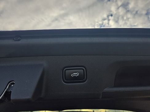 Used 2025 Hyundai Palisade SEL image 34