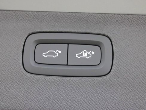 New 2026 Volvo XC90 B6 Ultra AWD/4WD image 33