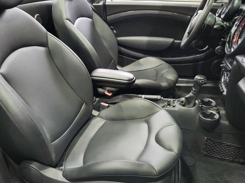 Used 2015 MINI Cooper Roadster S image 19