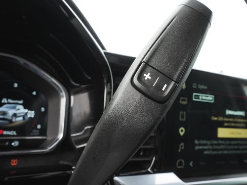 Used 2025 GMC Sierra 1500 Elevation image 22