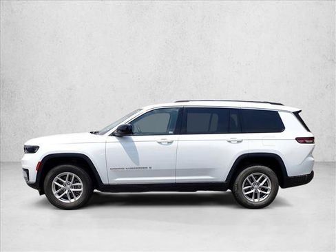 Used 2023 Jeep Grand Cherokee L Laredo AWD/4WD image 12