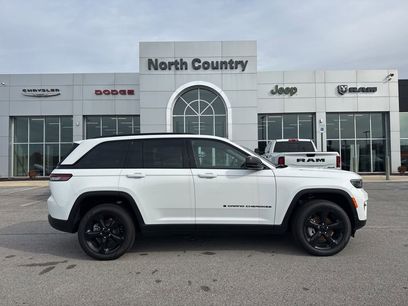 New 2025 Jeep Grand Cherokee Limited w/ Black Appearance Package