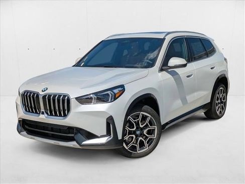 Used 2026 BMW X1 xDrive28i w/ Technology Package image 1