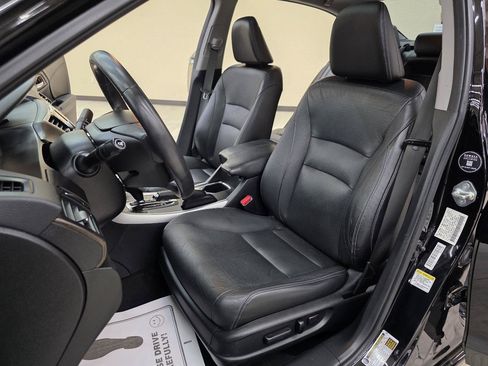 Used 2014 Honda Accord Touring image 15