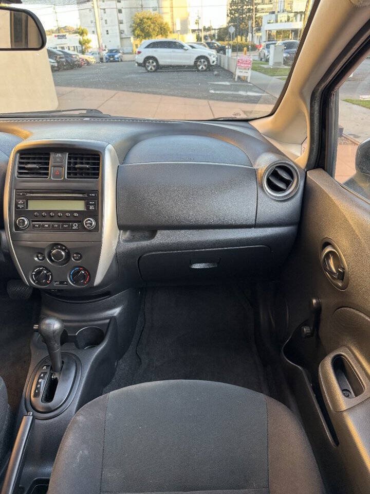 Used 2015 Nissan Versa Note S Plus FWD image 24