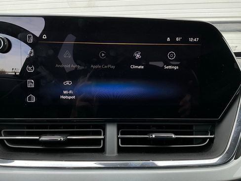 Used 2025 Chevrolet Trax LT image 27