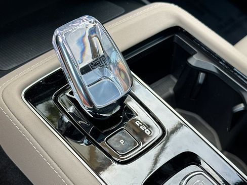 New 2026 Volvo XC90 T8 Plus image 19