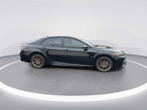 Certified 2023 Toyota Camry SE image 9