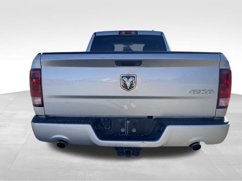 Used 2012 RAM 1500 Express image 11