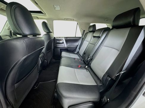 Used 2015 Toyota 4Runner SR5 Premium AWD/4WD image 20