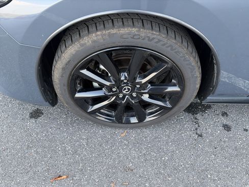 Used 2022 MAZDA MAZDA3 s FWD image 9