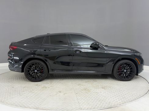 Certified 2025 BMW X6 M60i w/ Executive Package AWD/4WD image 8