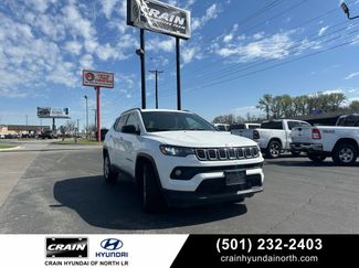 Used 2024 Jeep Compass Latitude video 1