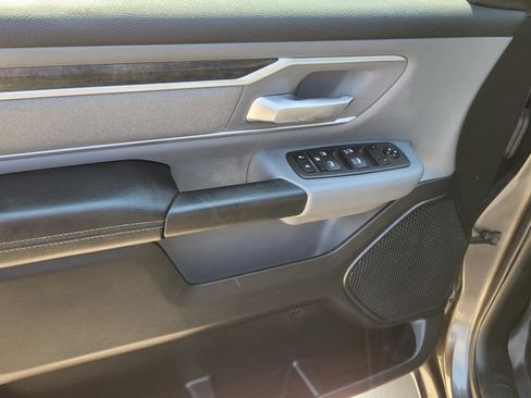 Used 2021 RAM 1500 Big Horn AWD/4WD image 17