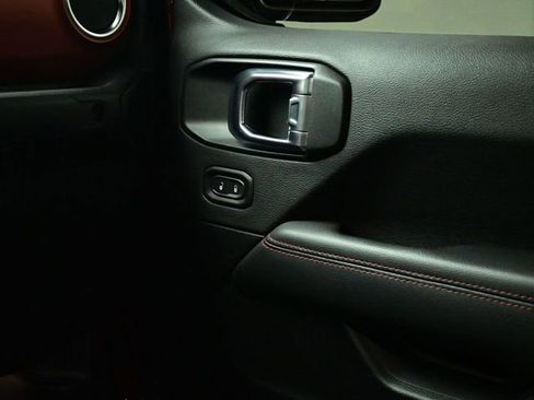 Used 2021 Jeep Gladiator Rubicon AWD/4WD image 45