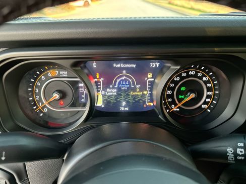 New 2025 Jeep Wrangler Unlimited Rubicon image 15