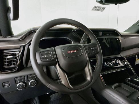 New 2026 GMC Sierra 3500 AT4 w/ AT4 Premium Plus Package AWD/4WD image 5