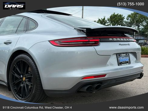 Used 2018 Porsche Panamera 4S AWD/4WD image 16