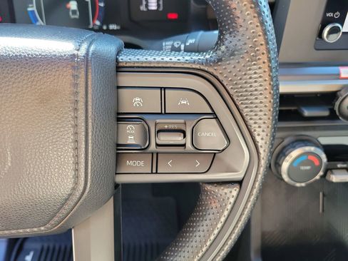 Used 2024 Toyota Tacoma SR5 RWD image 19