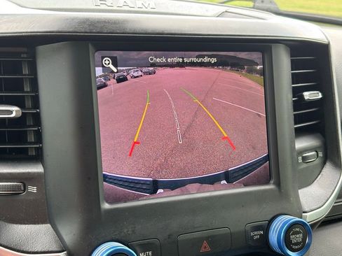 Used 2019 RAM 1500 Big Horn image 19