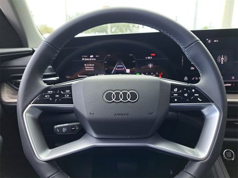 New 2025 Audi Q5 Premium Plus image 8