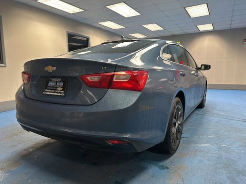 Certified 2025 Chevrolet Malibu LT image 2